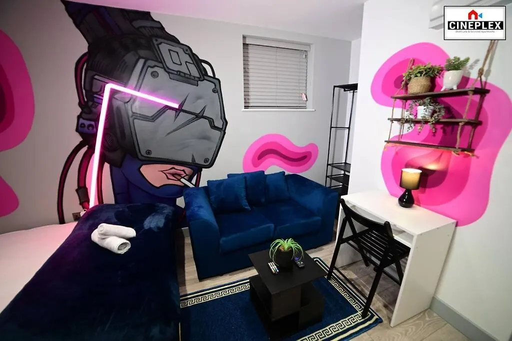 Double Bed Studio Flat With Netflix Flat B Unit C2 Wifi Disney By Cineplex Short Lets Serviced Apartments London 0*,  United Kingdom